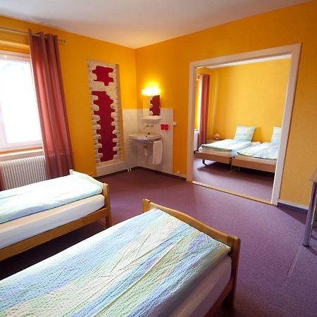 Hotel Bellavista "Bellevue" Saignelegier Bagian luar foto